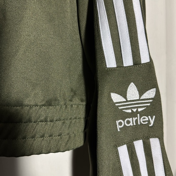 Adidas Women’s Parley TrackTop | Size Large green jacket Retail $100 - Picture 3 of 10